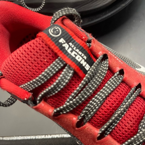 Nike Atlanta Falcons lightweight running shoes - Picture 5 of 8